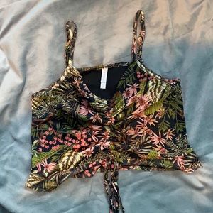 Xsmall crop top worn a few times.